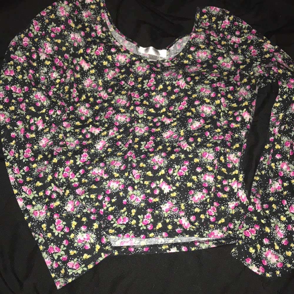 Off the shoulder long sleeve